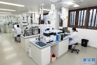 从“三个转变”看中国化妆品品牌十年高质量发展之路